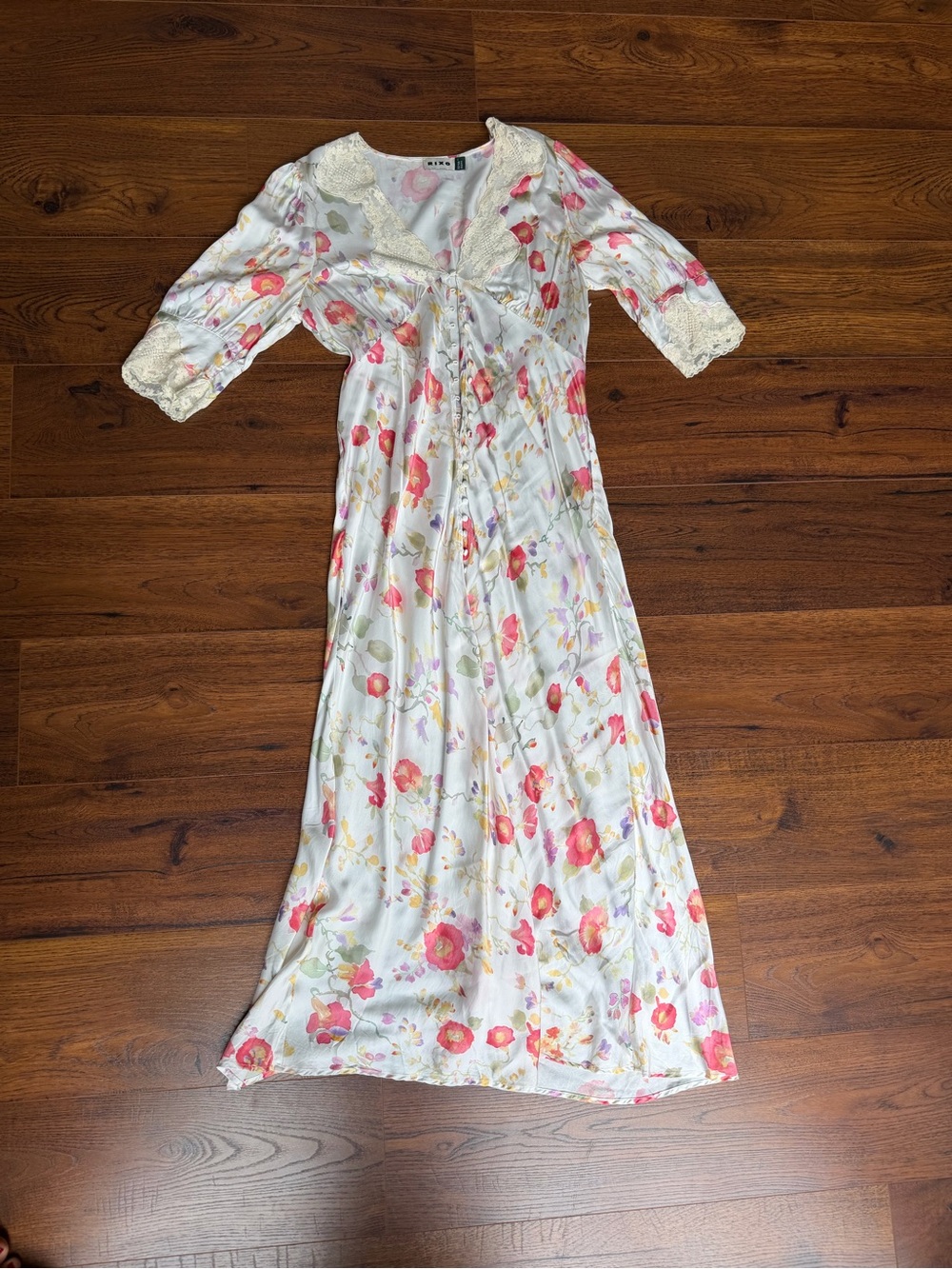 RIXO White Floral Maxi Dress with Pink Flowers